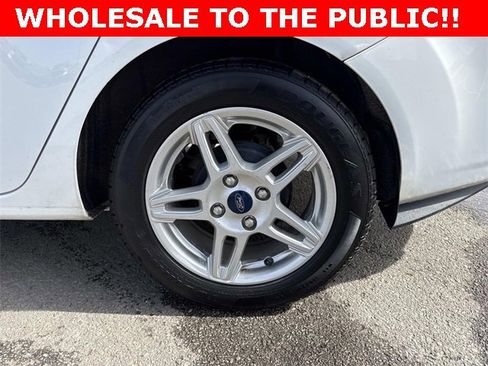 Used 2019 Ford Fiesta SE image 31