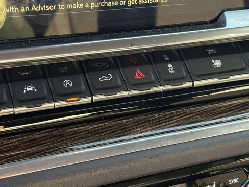 Used 2024 GMC Sierra 1500 Elevation image 42