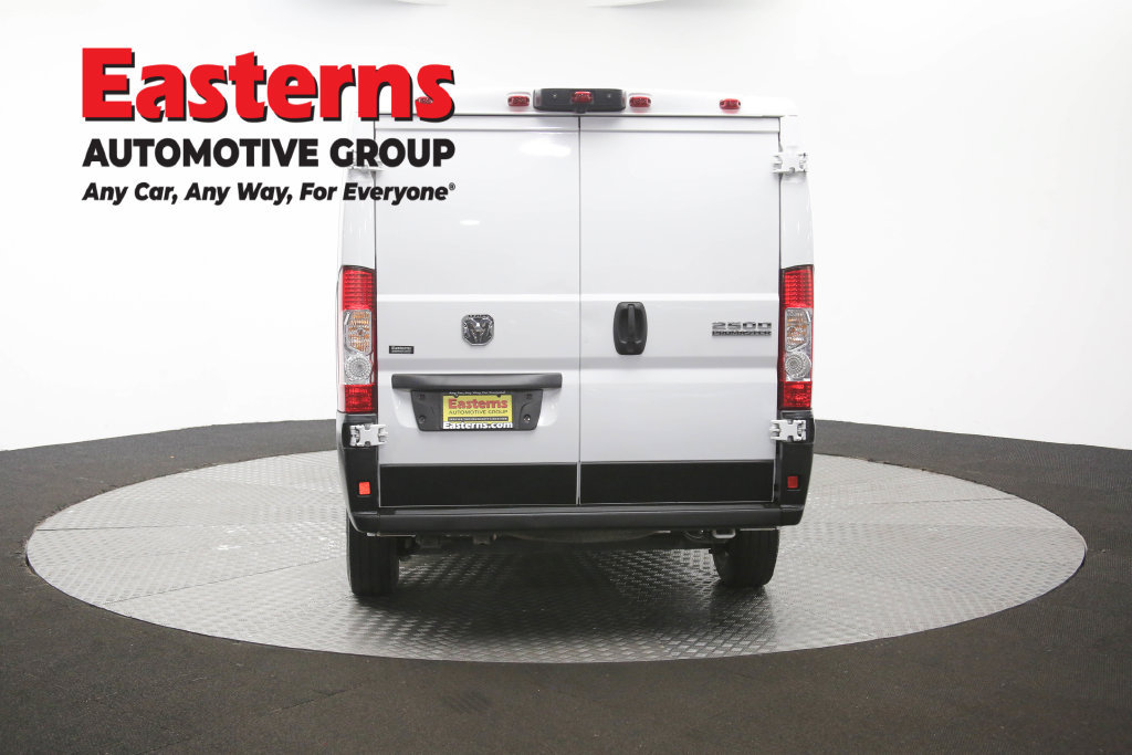 Used 2025 RAM ProMaster 2500 w/ Convenience Group FWD image 32