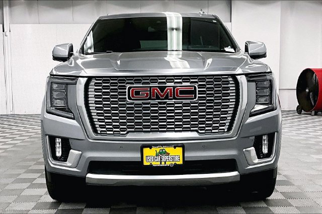 Used 2023 GMC Yukon Denali w/ Max Trailering Package AWD/4WD image 4
