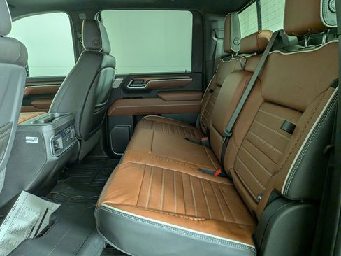 New 2026 GMC Sierra 3500 Denali Ultimate image 32