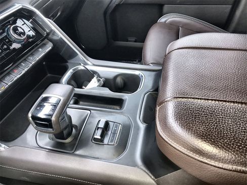 Used 2024 GMC Sierra 1500 Denali w/ Denali Reserve Package image 21