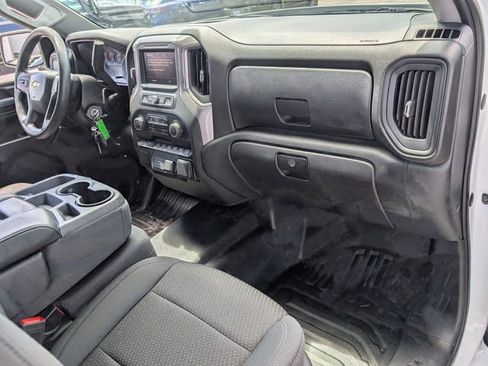 Used 2020 Chevrolet Silverado 1500 W/T w/ WT Value Package image 17