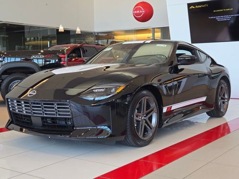 New 2026 Nissan Z Sport w/ Floor Mat Package RWD image 4