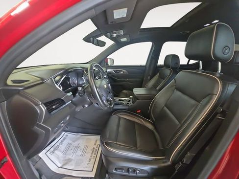 Used 2023 Chevrolet Traverse Premier w/ LPO, Floor Liner Package AWD/4WD image 11
