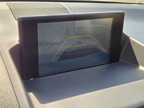 Used 2015 Lexus CT 200h w/ Navigation Package image 11