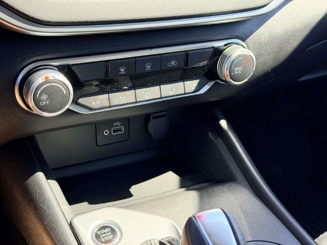 Used 2024 Nissan Altima 2.5 S FWD image 21