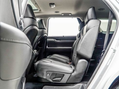 Used 2022 Hyundai Palisade SEL w/ Premium Package image 29