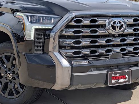 Used 2025 Toyota Tundra Platinum AWD/4WD image 3