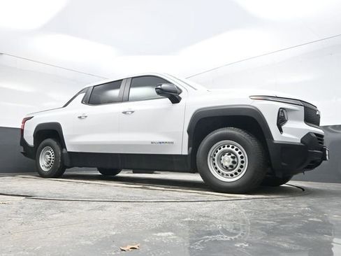 Used 2024 Chevrolet Silverado EV W/T image 25