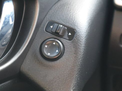 Used 2016 Nissan Rogue S FWD image 28
