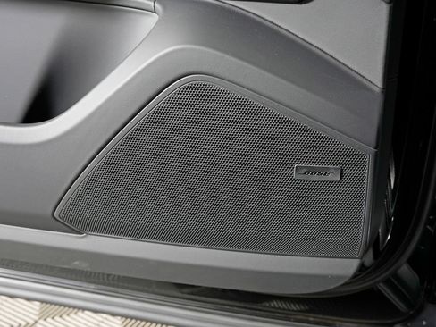 New 2026 Porsche Cayenne S AWD/4WD image 17