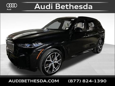 Used 2024 BMW X5 xDrive50e w/ M Sport Package AWD/4WD image 3