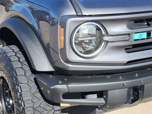 Used 2021 Ford Bronco Big Bend image 9