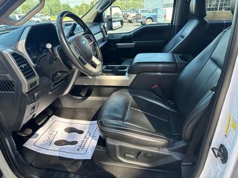 Certified 2020 Ford F250 Lariat w/ Lariat Value Package AWD/4WD image 6