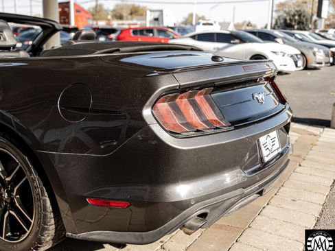 Used 2018 Ford Mustang Premium w/ Equipment Group 201A image 14