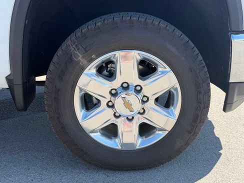 Used 2022 Chevrolet Silverado 2500 LTZ AWD/4WD image 10