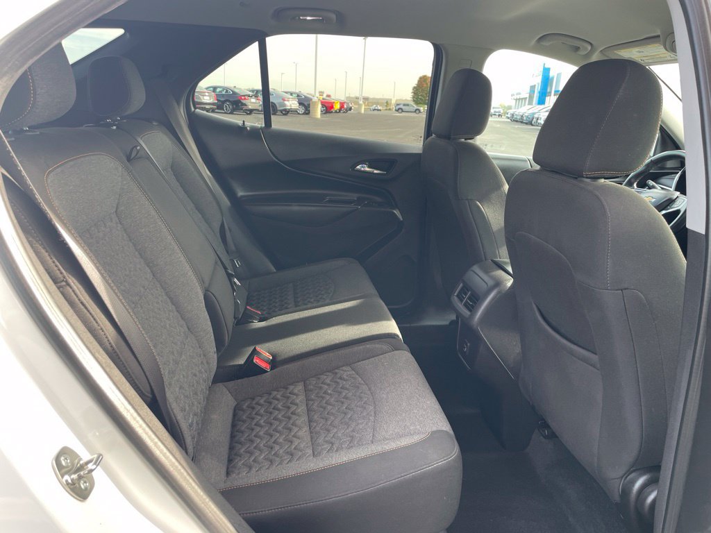 Used 2024 Chevrolet Equinox LT AWD/4WD image 31