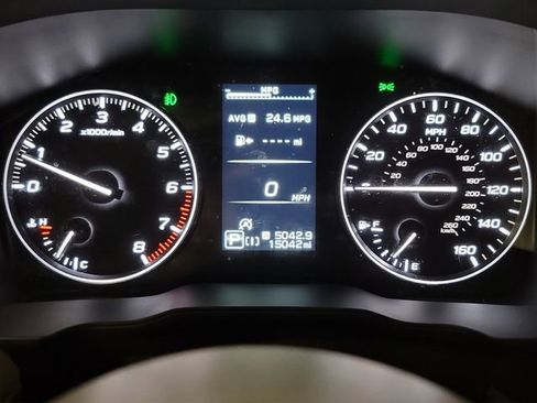 Used 2025 Subaru Forester Limited image 13