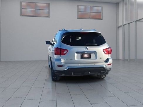 Certified 2020 Nissan Pathfinder SL image 7