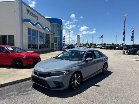 Certified 2024 Honda Civic Touring image 1