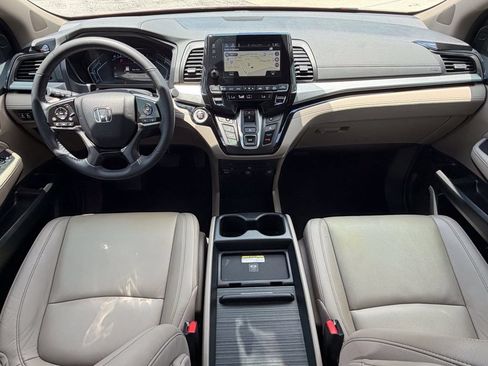 Used 2024 Honda Odyssey Touring image 13