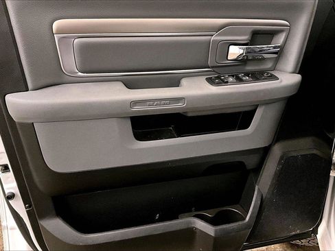 Used 2019 RAM 1500 Classic Warlock image 22