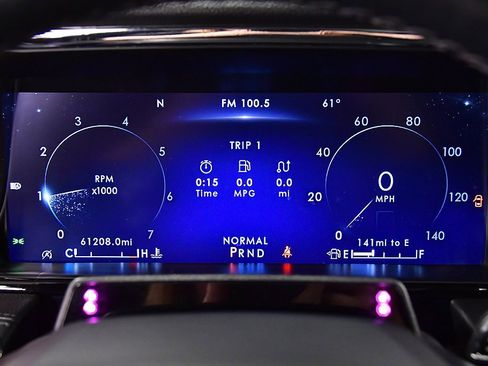 Used 2024 Lincoln Navigator Premiere image 16