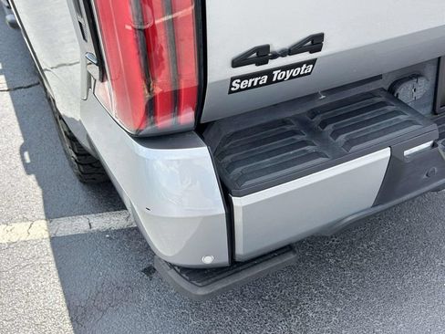 Used 2024 Toyota Tundra Platinum AWD/4WD image 13