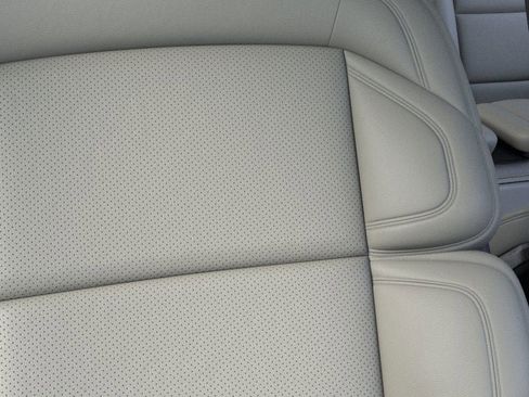 New 2026 Lincoln Navigator L Reserve w/ Jet Appearance Package AWD/4WD image 16