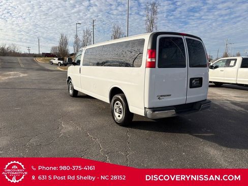 Used 2017 Chevrolet Express 3500 LT w/ LT Preferred Equipment Group image 9