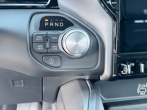 New 2026 RAM 1500 Laramie image 18