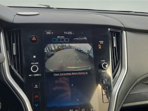 Used 2021 Subaru Outback Premium image 6