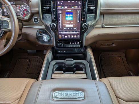 Used 2019 RAM 1500 Limited image 17