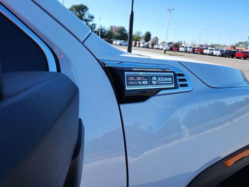 New 2026 GMC Sierra 2500 Denali w/ Denali Reserve Package image 6