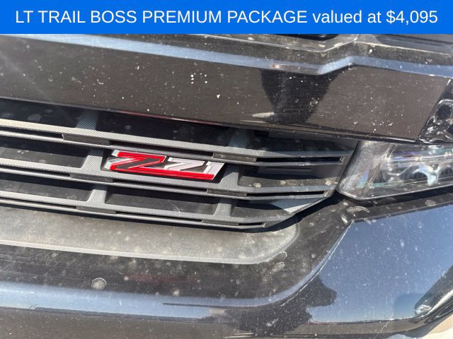 Used 2021 Chevrolet Silverado 1500 LT Trail Boss w/ LT Trail Boss Premium Package AWD/4WD image 2