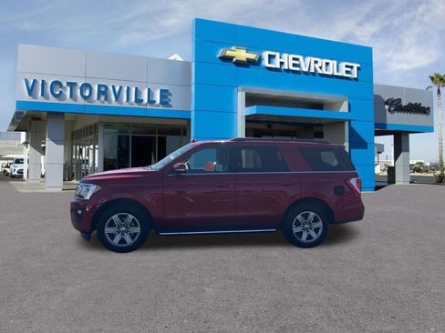 Used 2020 Ford Expedition XLT w/ Equipment Group 202A RWD image 9