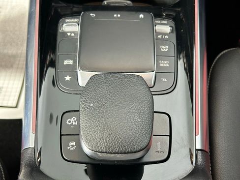 Used 2021 Mercedes-Benz GLA 35 AMG 4MATIC w/ Premium Package image 23