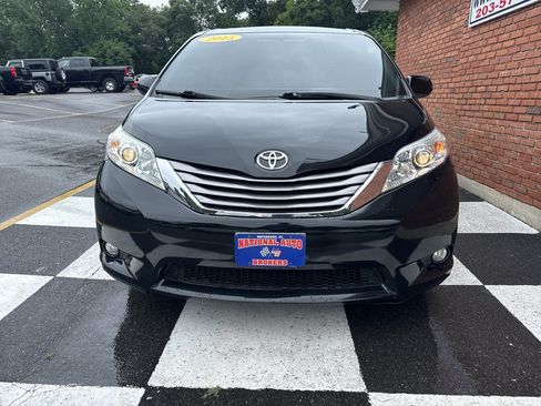 Used 2015 Toyota Sienna XLE AWD/4WD image 6