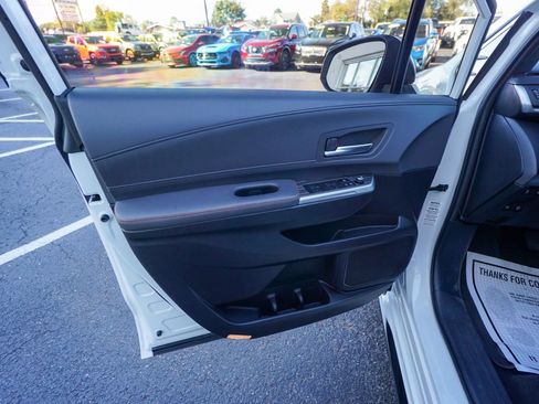 Used 2023 Toyota Sienna XSE image 16