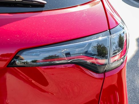 Certified 2026 Honda HR-V Sport image 9