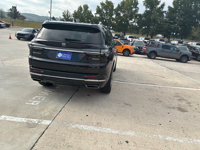 Used 2025 Buick Enclave Avenir w/ Trailering Package, 5000 lbs. FWD image 30
