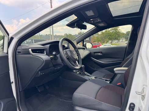 Used 2024 Toyota Corolla SE image 14