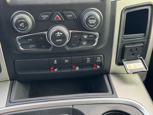 Used 2017 RAM 1500 Big Horn image 21