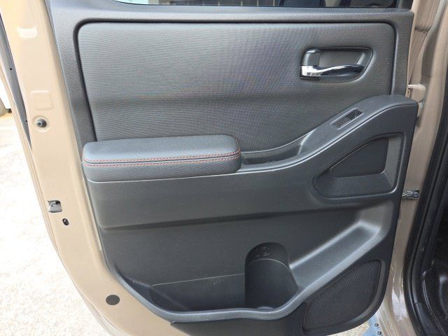 Used 2022 Nissan Frontier Pro-X RWD image 26