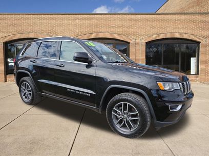 Used 2018 Jeep Grand Cherokee Laredo