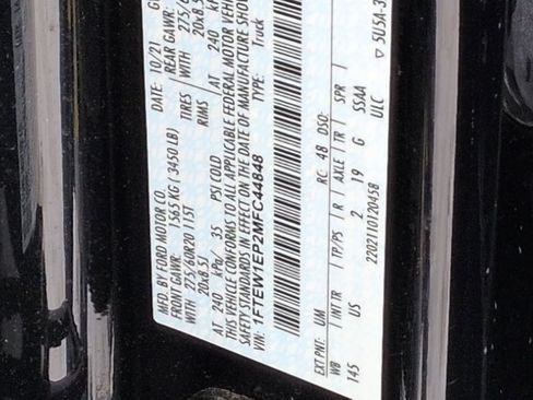 Certified 2021 Ford F150 XLT w/ Equipment Group 302A High image 40