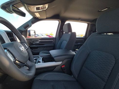 New 2026 RAM 1500 4x4 Crew Cab image 20