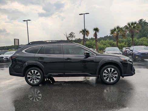 Certified 2024 Subaru Outback Limited AWD/4WD image 3