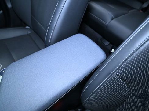 Used 2024 Kia EV6 Wind image 23